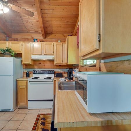 Gatlinburg Cabin With Hot Tub About 6 Mi To Downtown! Εξωτερικό φωτογραφία