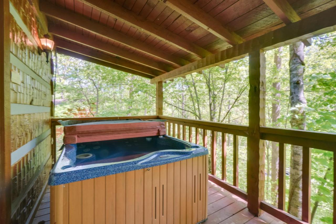 Gatlinburg Cabin With Hot Tub About 6 Mi To Downtown! Εξωτερικό φωτογραφία