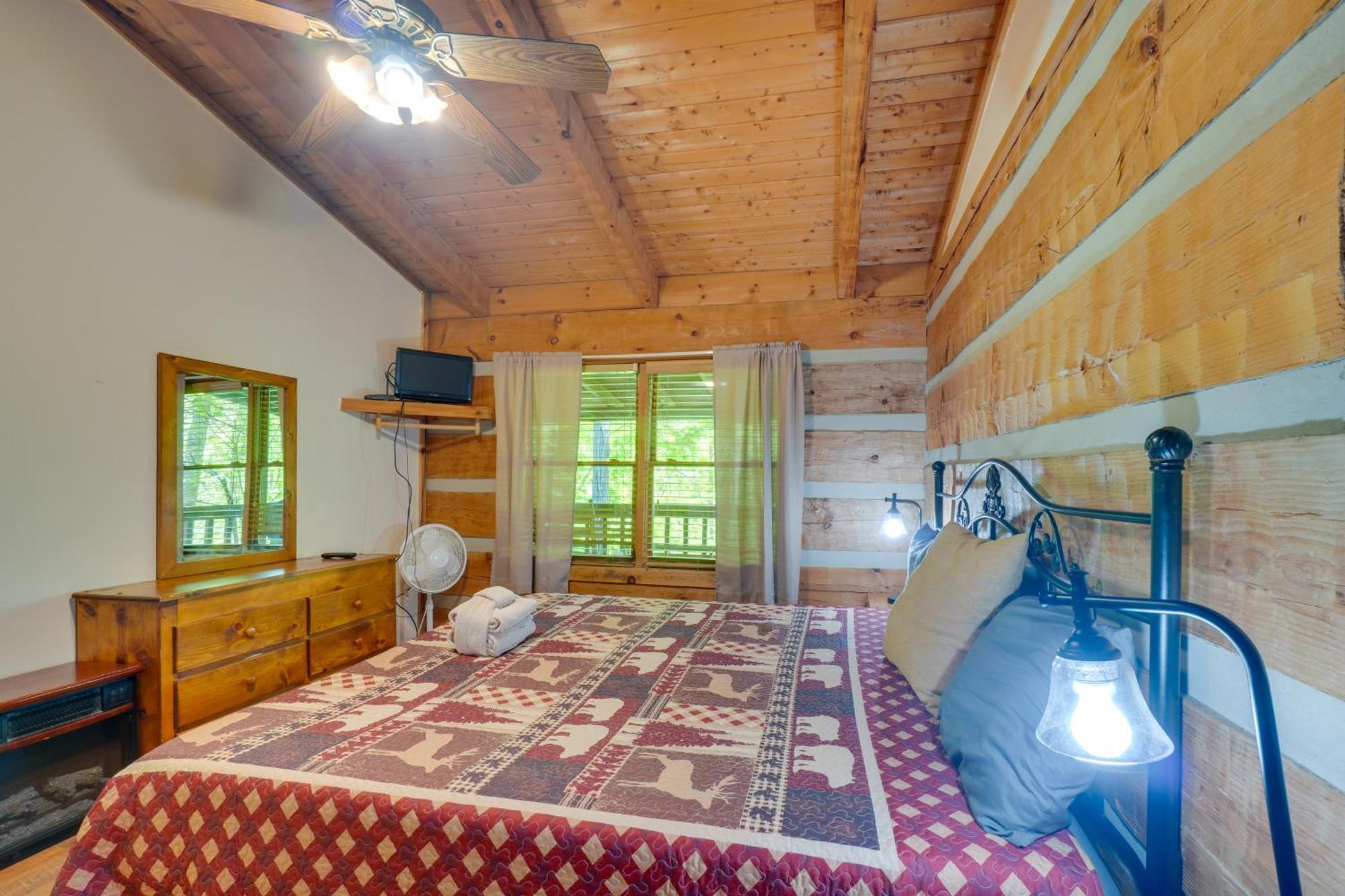 Gatlinburg Cabin With Hot Tub About 6 Mi To Downtown! Εξωτερικό φωτογραφία